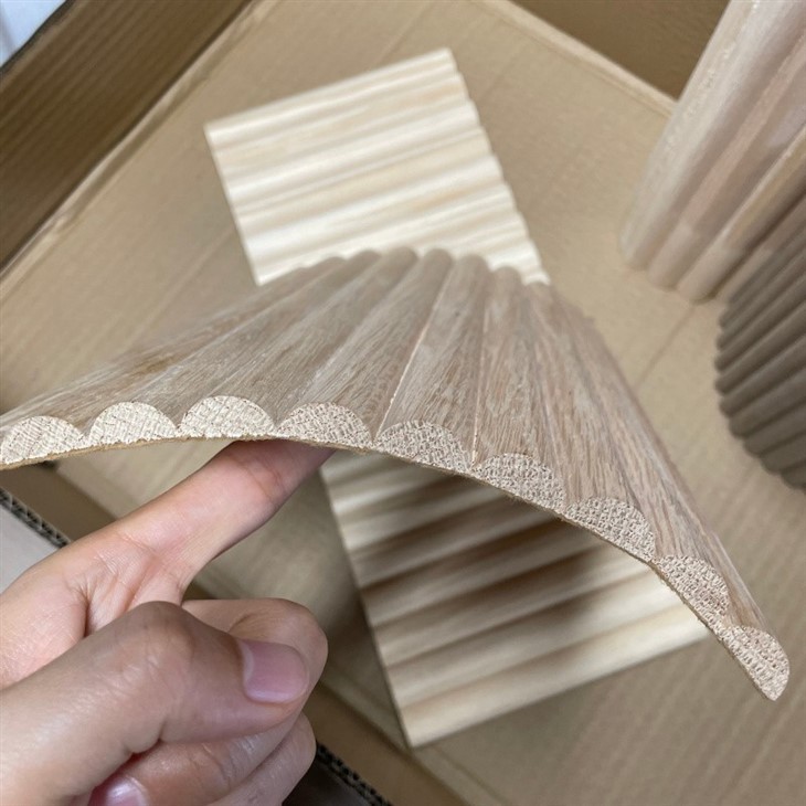 Wholesale Flexible Curved Fluted Wall Panel Furniture Bendable Board Solid Wood Bendable Wall Paneling factory